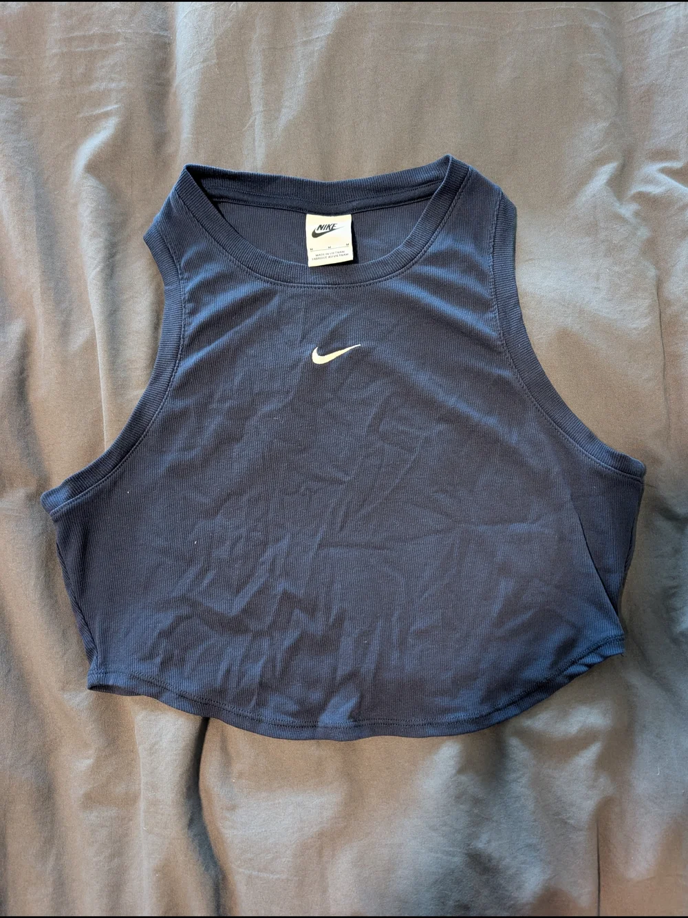 Nike Navy Ribbed Cropped Tank with White Swoosh - Picture 1 of 1
